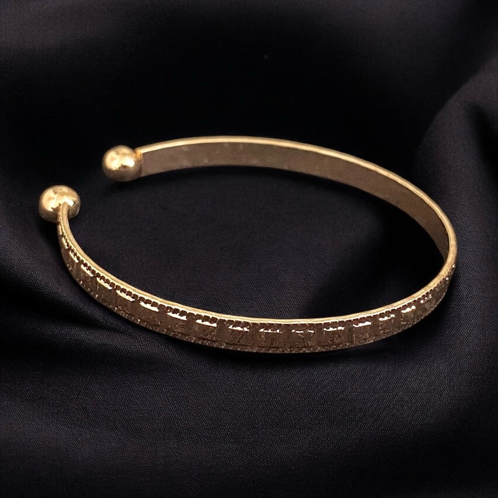 Women’s Gold Plated Bangle adjustable bracelet - Cuff Bracelet - Final Price! - Picture 5 of 5